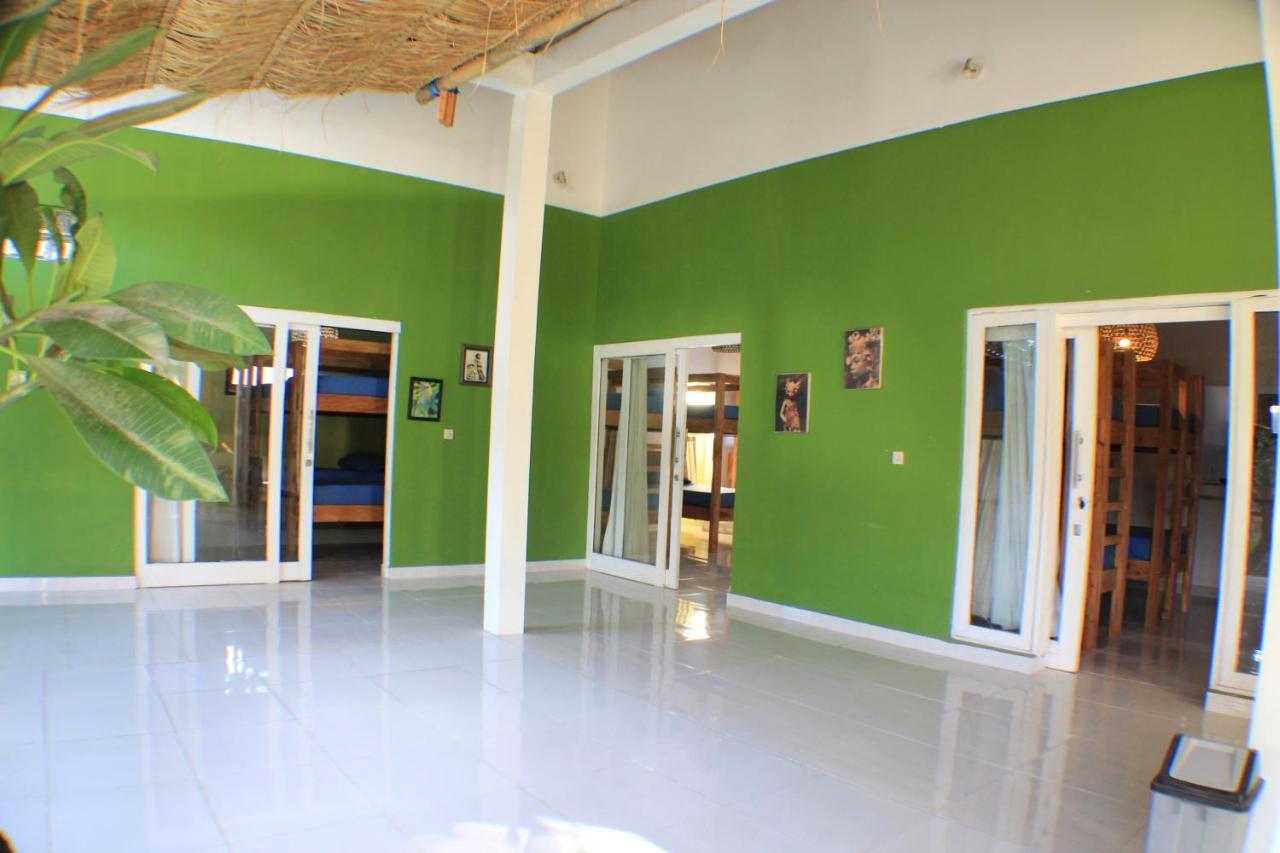 Black Sand Hostel Amed Luaran gambar