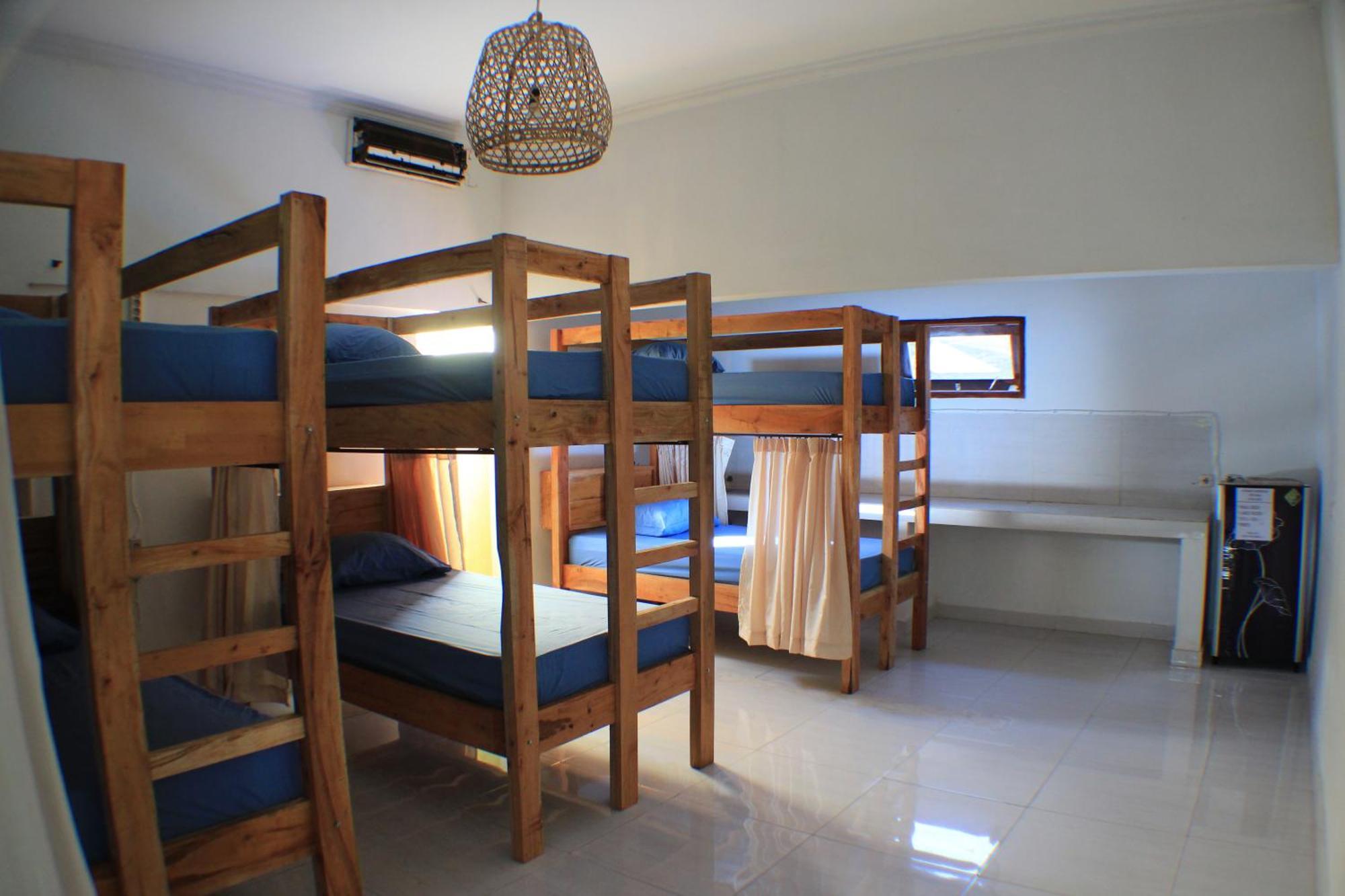 Black Sand Hostel Amed Luaran gambar