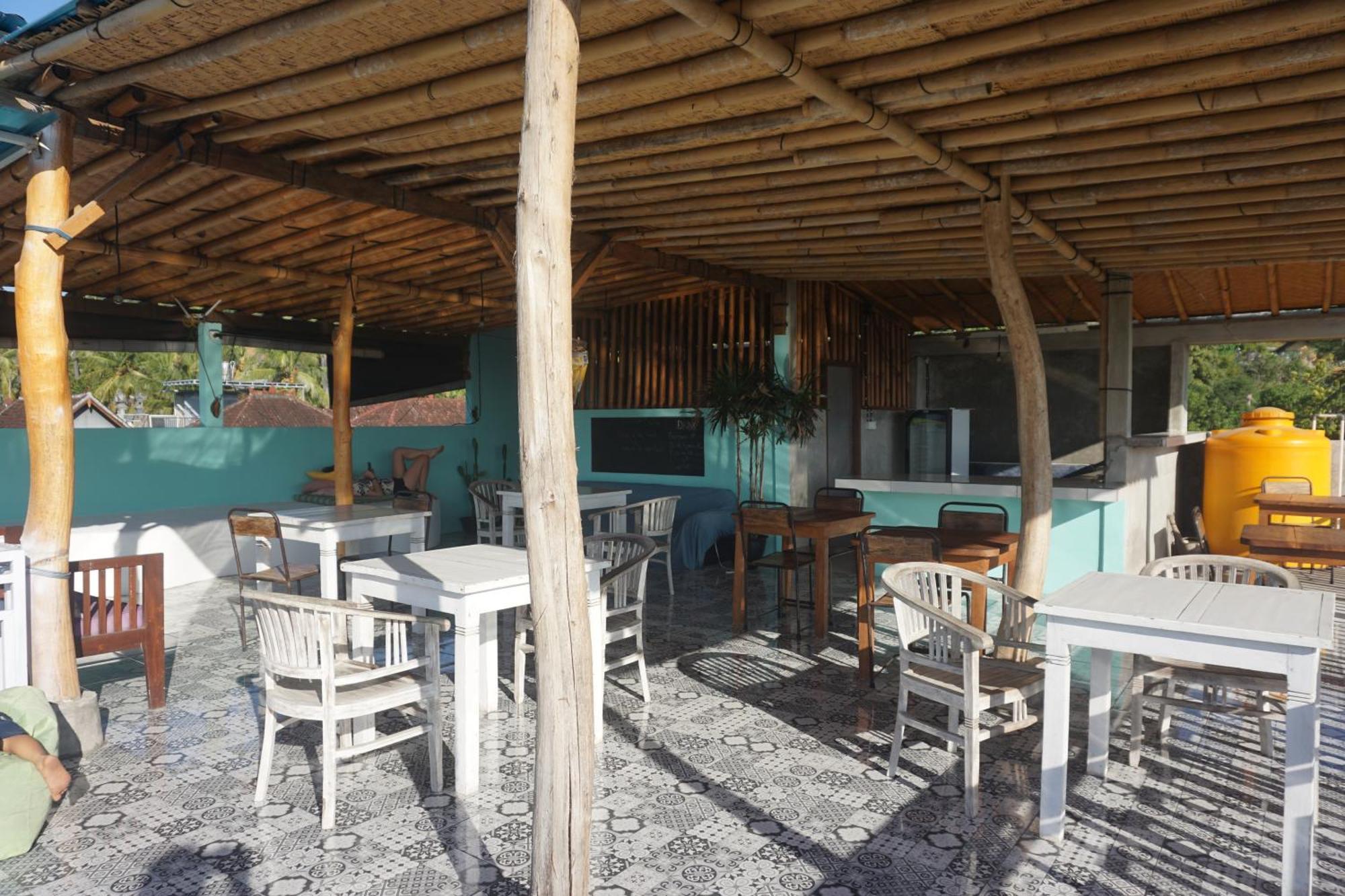 Black Sand Hostel Amed Luaran gambar